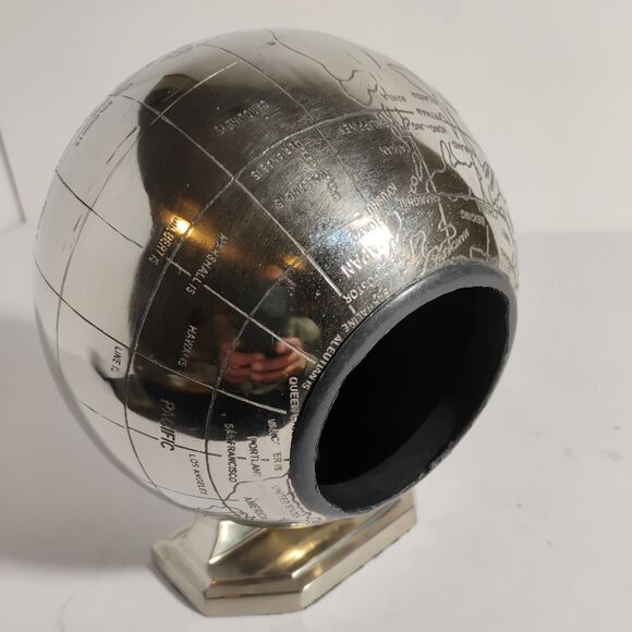 Vintage Pier 1 World Clock Art Deco Globe Retro Metal Silver Tested - Picture 6 of 16